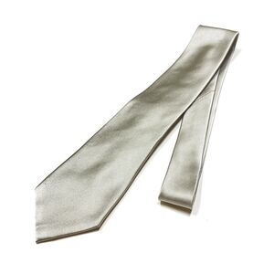 Calvin Klein Silver Satin Solid Neck Tie SZ 01 Style 3232 $49.50 Retail